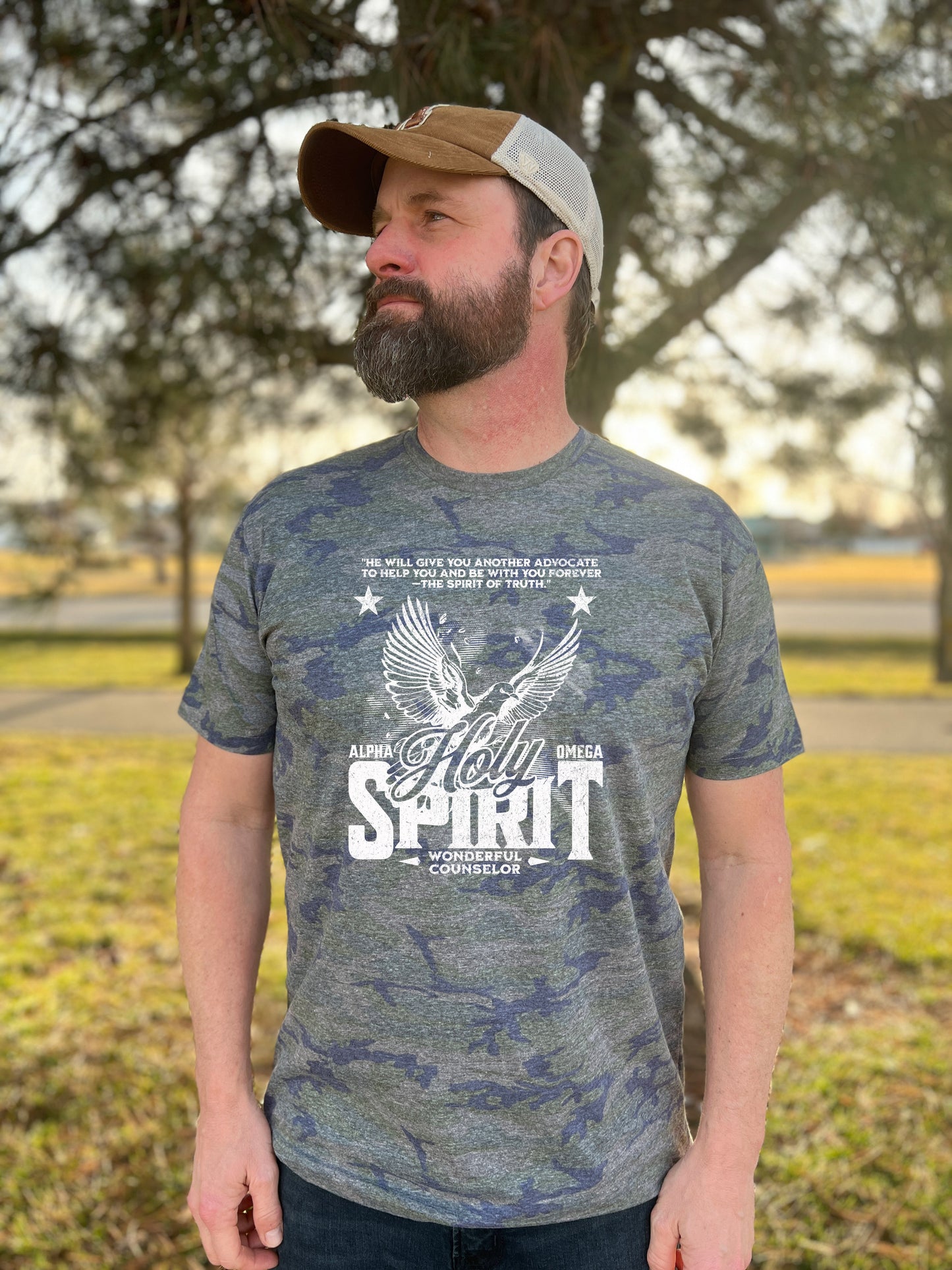 SPIRIT OF TRUTH WITH EAGLE CAMO UNISEX MENS TEE