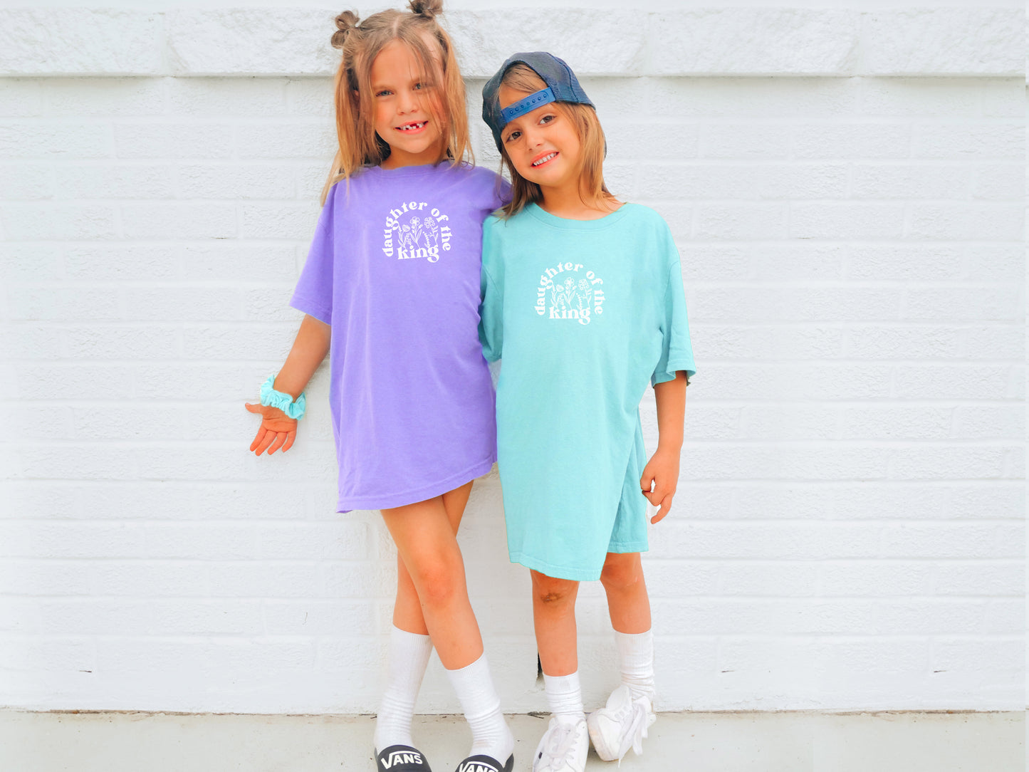 DAUGHTER OF THE KING YOUTH TEE