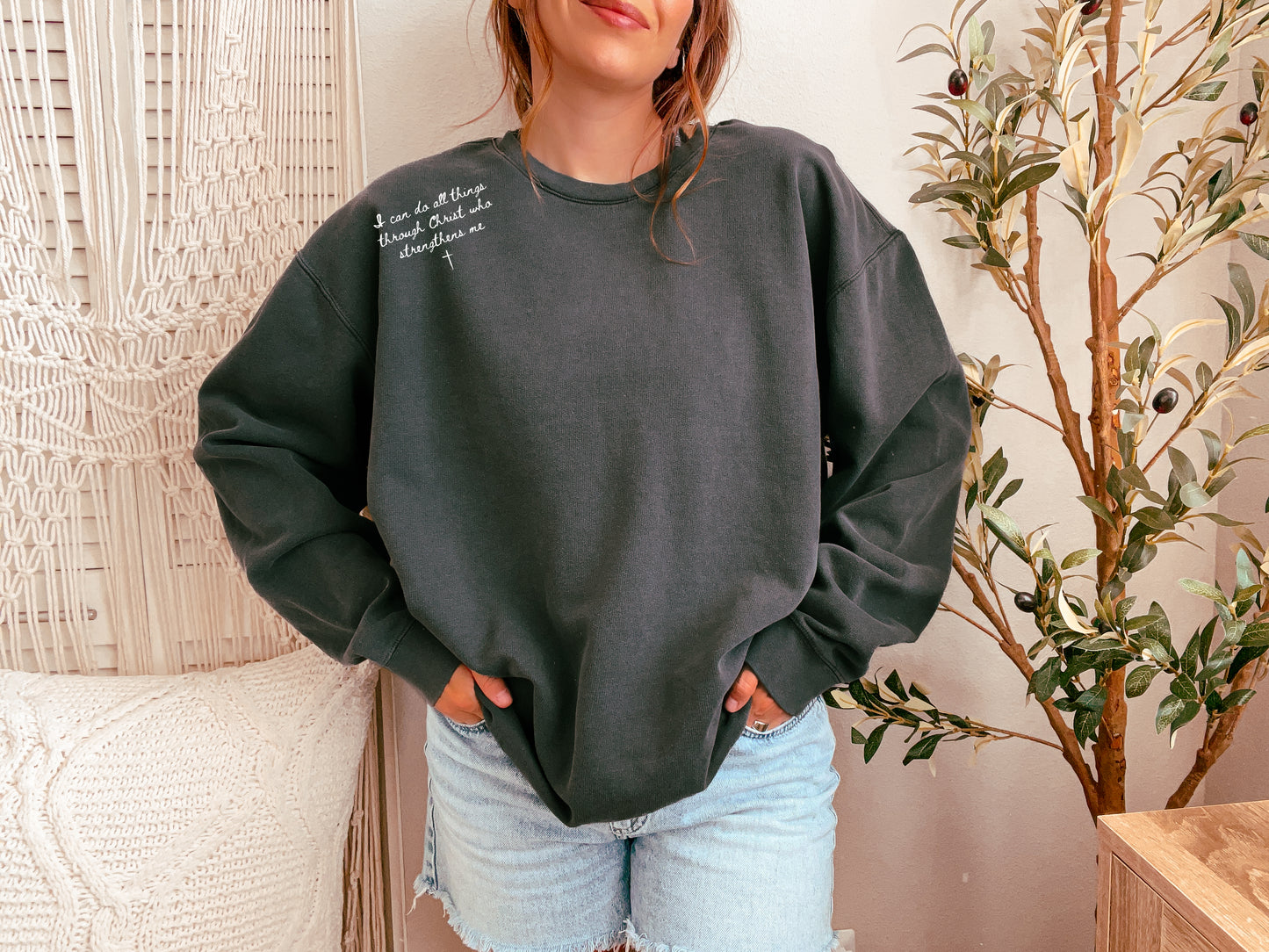 I CAN DO ALL THINGS THROUGH CHRIST WHO STRENGTHENS ME UNISEX SWEATSHIRT