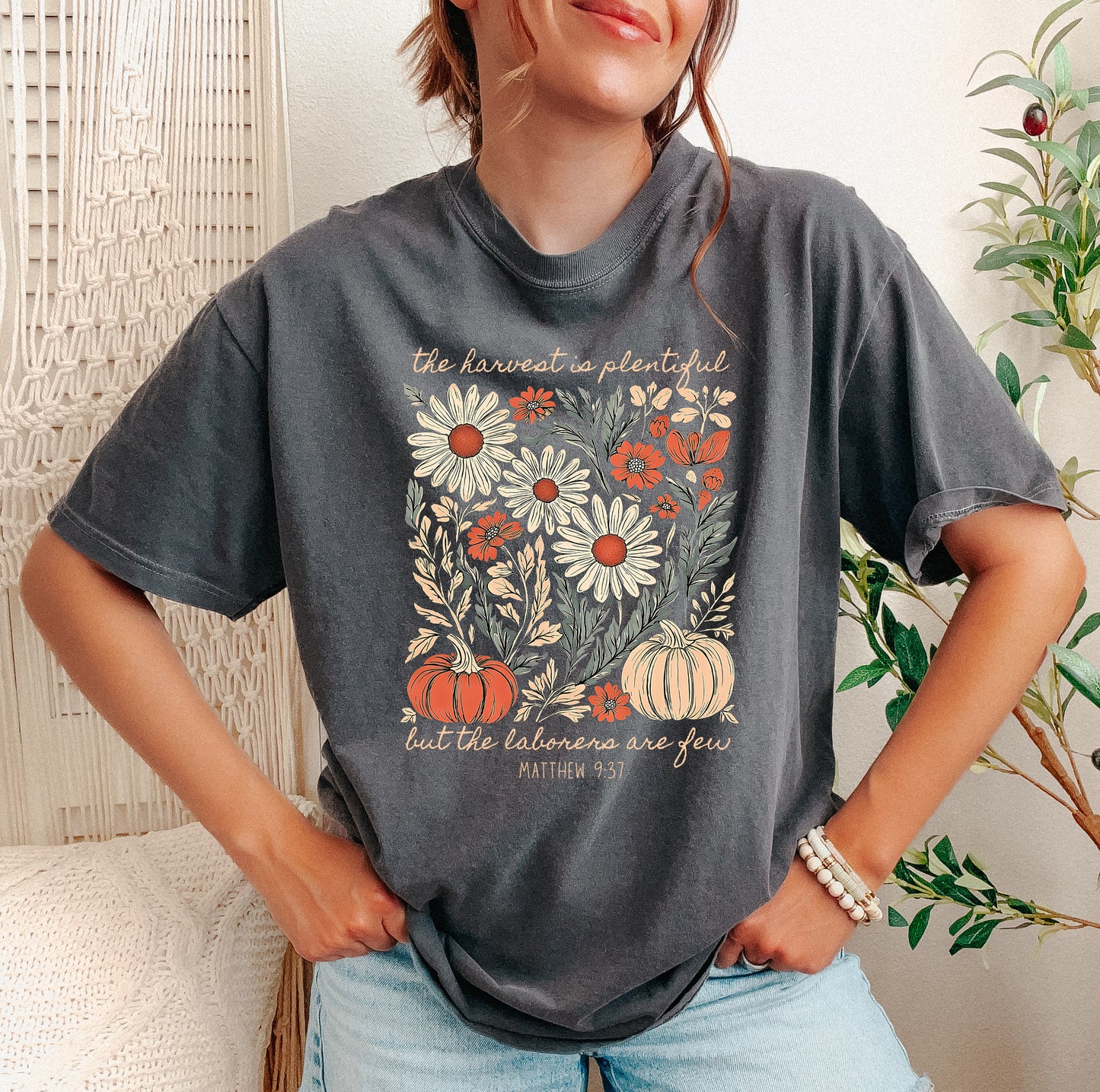 THE HARVEST IS PLENTIFUL BUT THE LABORERS ARE FEW UNISEX TEE