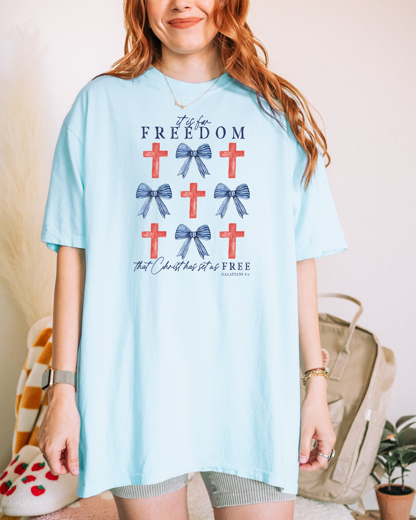 IT IS FOR FREEDOM THAT CHRIST HAS SET US FREE UNISEX TEE