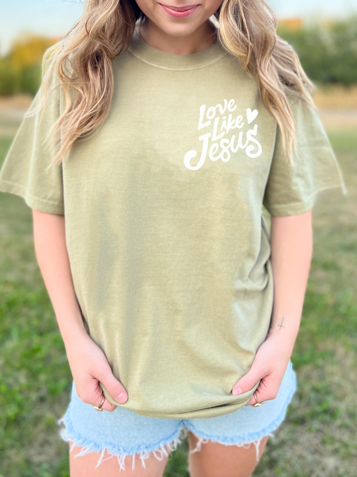 LOVE LIKE JESUS UNISEX TEE