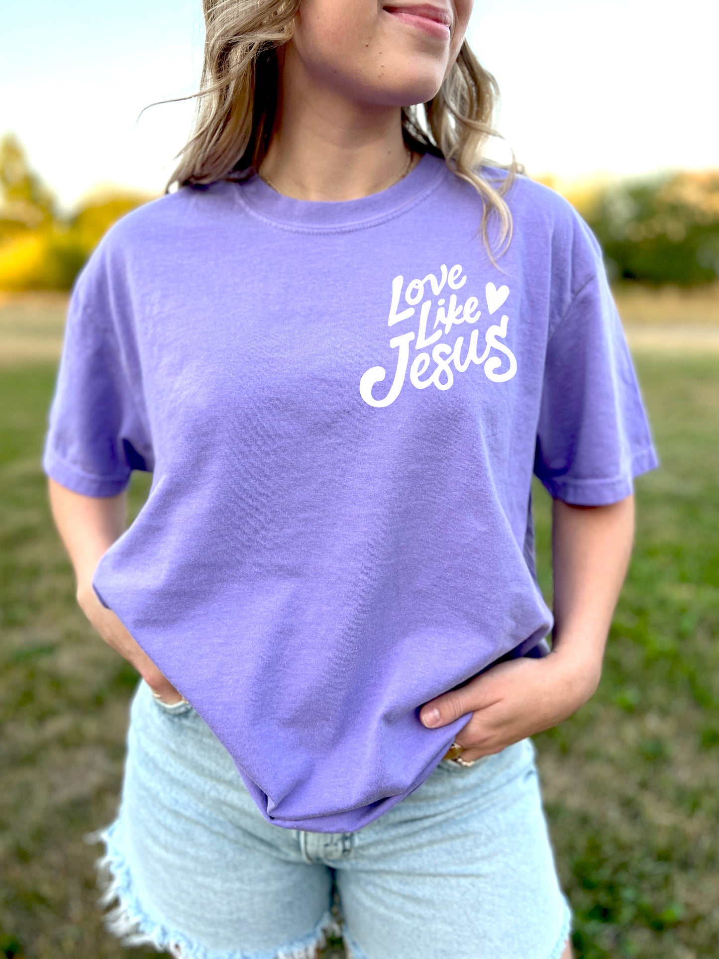 LOVE LIKE JESUS UNISEX TEE