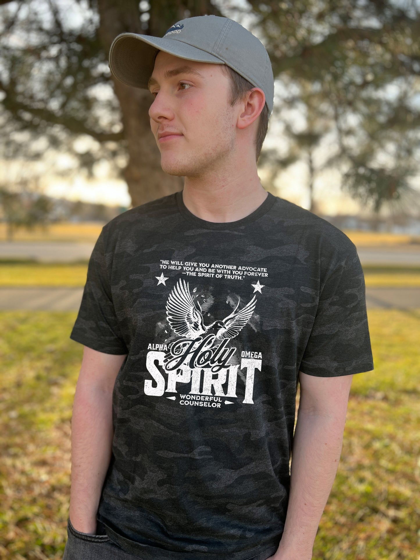 SPIRIT OF TRUTH WITH EAGLE CAMO UNISEX TEE