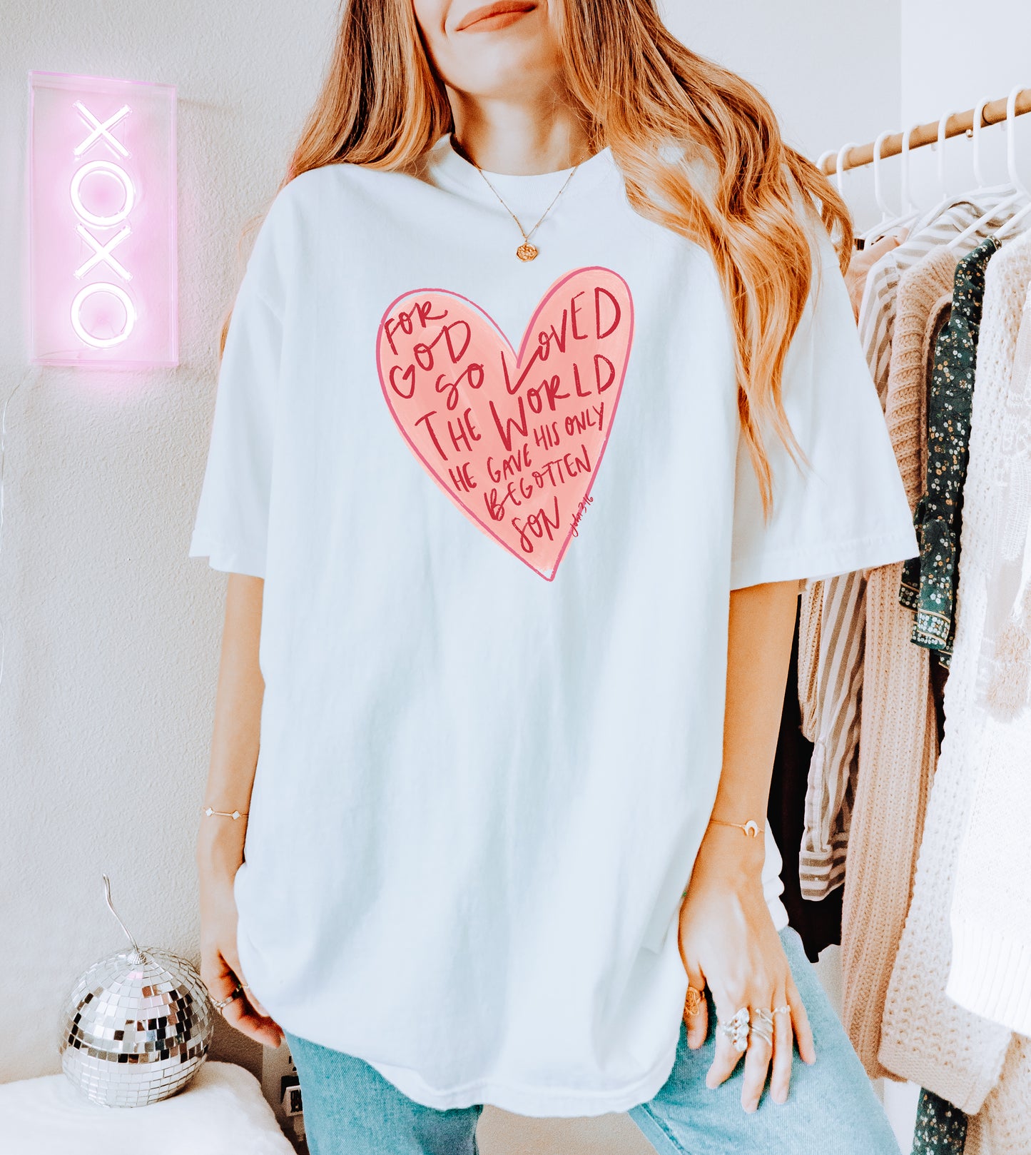 JOHN 3:16 HEART DESIGN UNISEX TEE