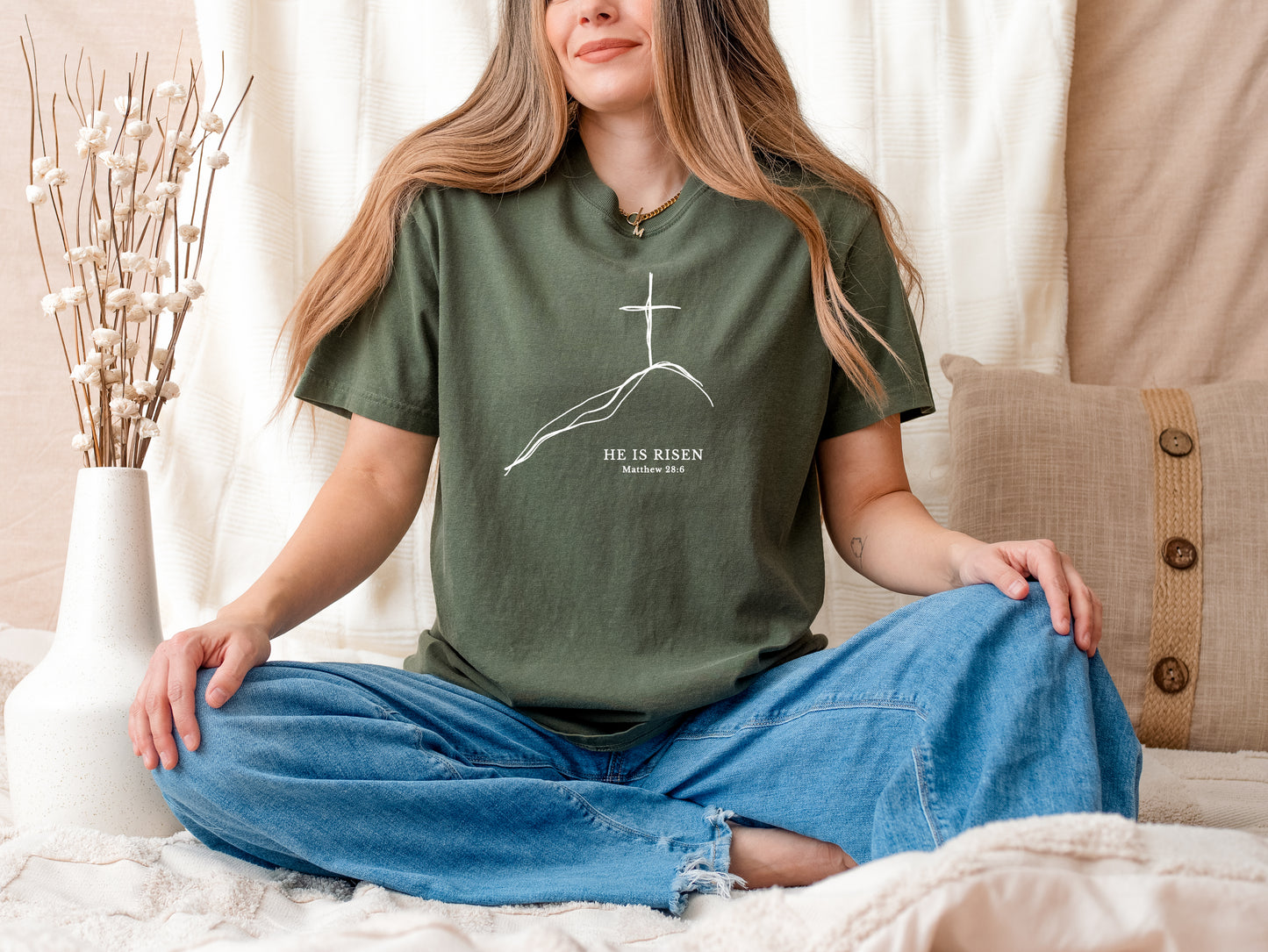 EASTER MINIMALIST CROSS ON A HILL UNISEX TEE