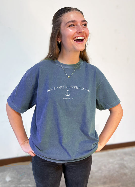 HOPE ANCHORS THE SOUL UNISEX TEE