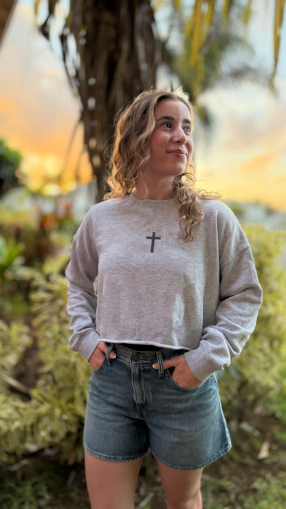 PUFFY SIMPLE CROSS WOMEN'S CROPPED SWEATSHIRT