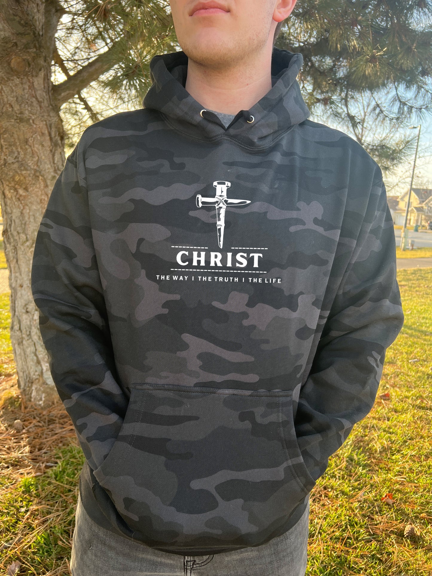 JOHN 14:6 THE WAY THE TRUTH THE LIFE UNISEX CAMO HOODIE