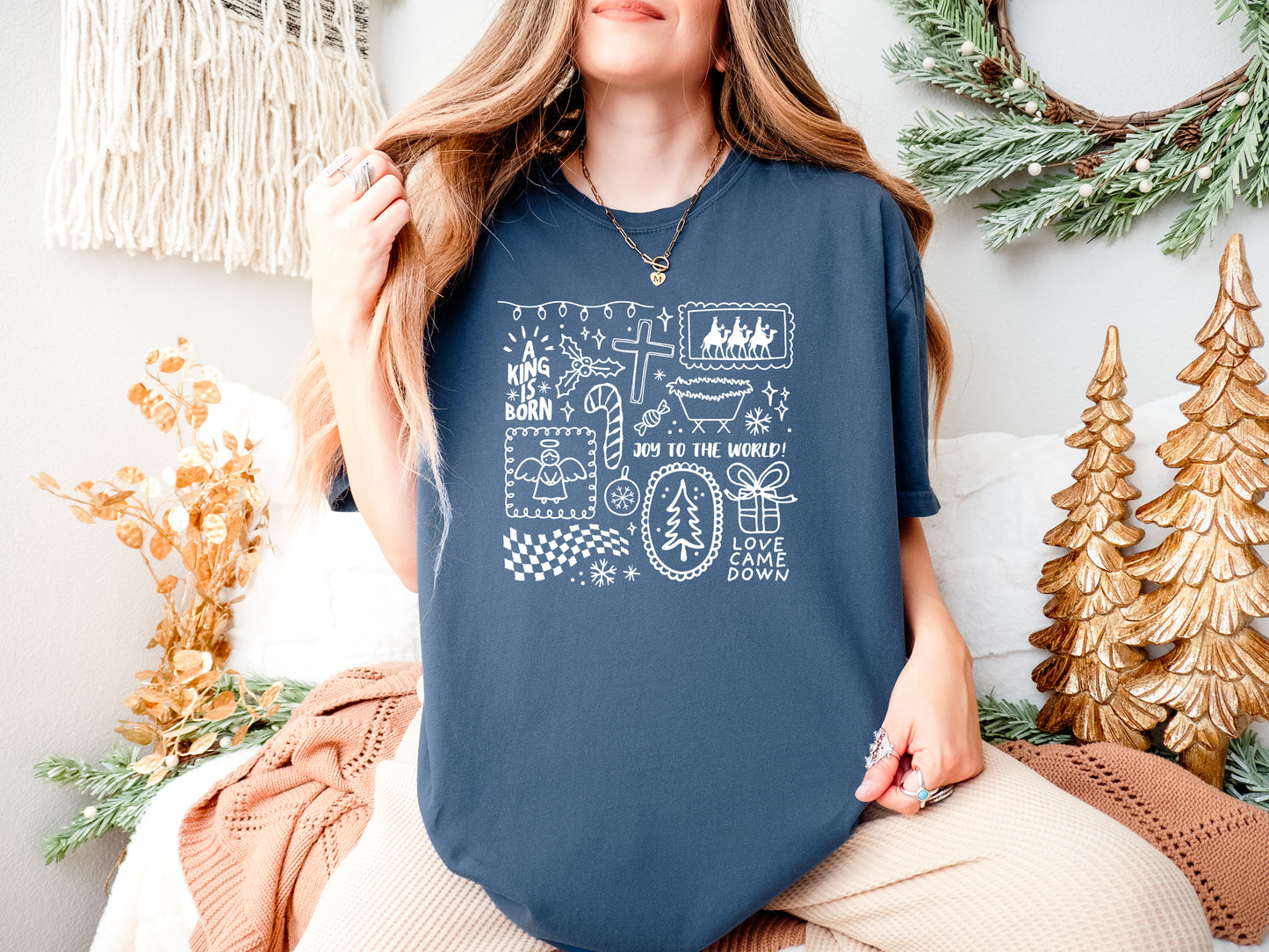CHRISTMAS: A KING IS BORN COLLAGE UNISEX TEE